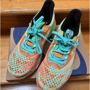 Women’s ASICS Noosa 15